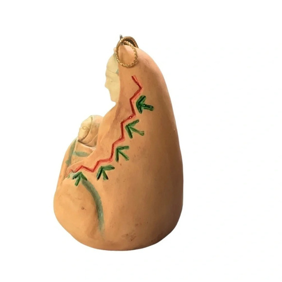 STUNNING ceramic Southwest christmas ornament - mother and baby - Picture 3 of 5